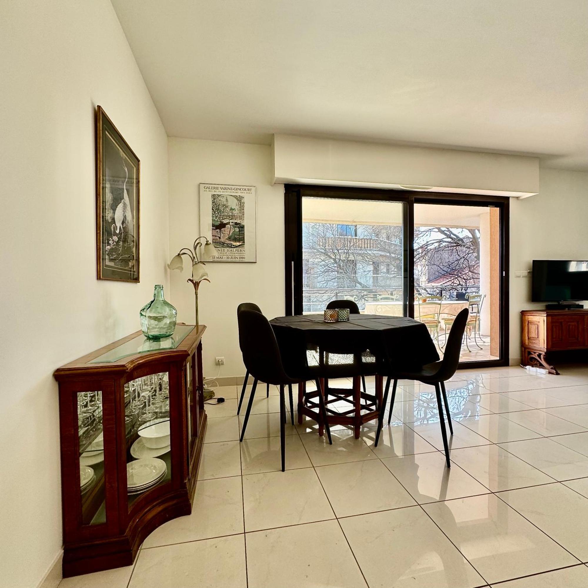 Spacious Luxury Apt, 12 Min Walk To Croisette Beach And Conf Centre Cannes Eksteriør bilde